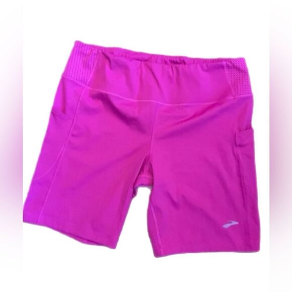 Women’s Brooks  Pink Athletic Bike  Shorts size 2XL. - Picture 1 of 9